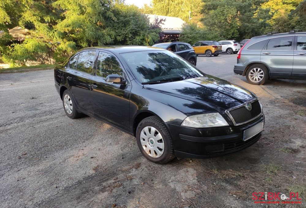 2007' Skoda Octavia 1.6 Classic photo #4