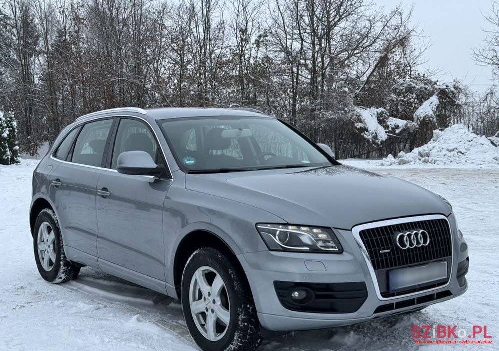 2009' Audi Q5 S Tronic photo #3