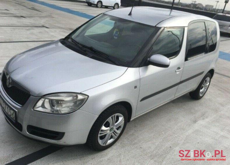 2008' Skoda Roomster photo #1