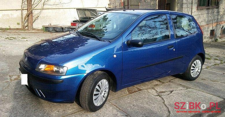 2003' Fiat Punto photo #1