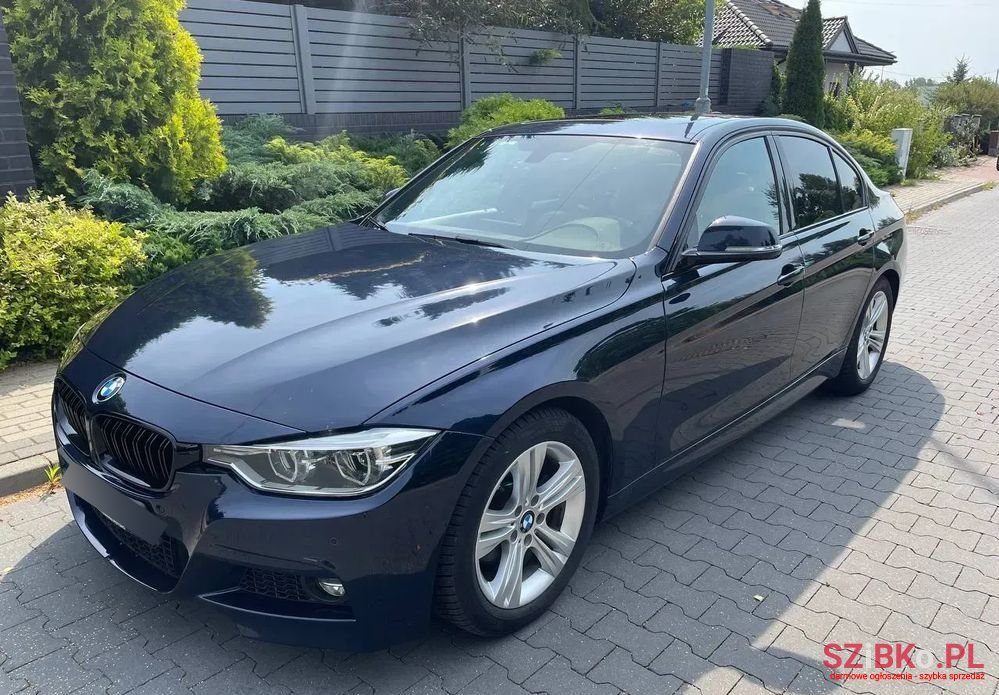 2017' BMW 3 Series photo #1