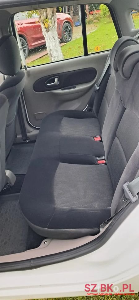 2012' Renault Thalia photo #6