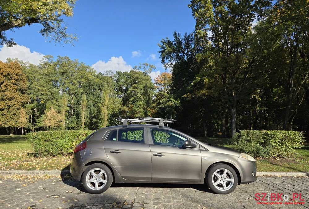 2010' Fiat Bravo photo #2