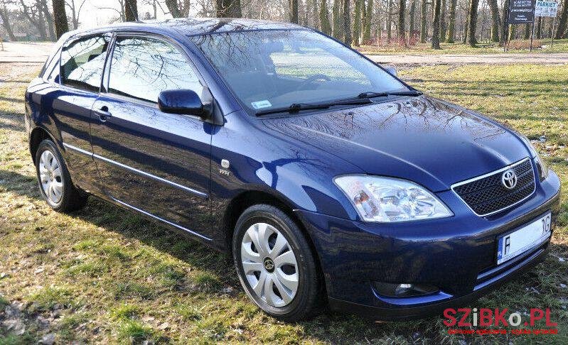 2003' Toyota Corolla photo #1