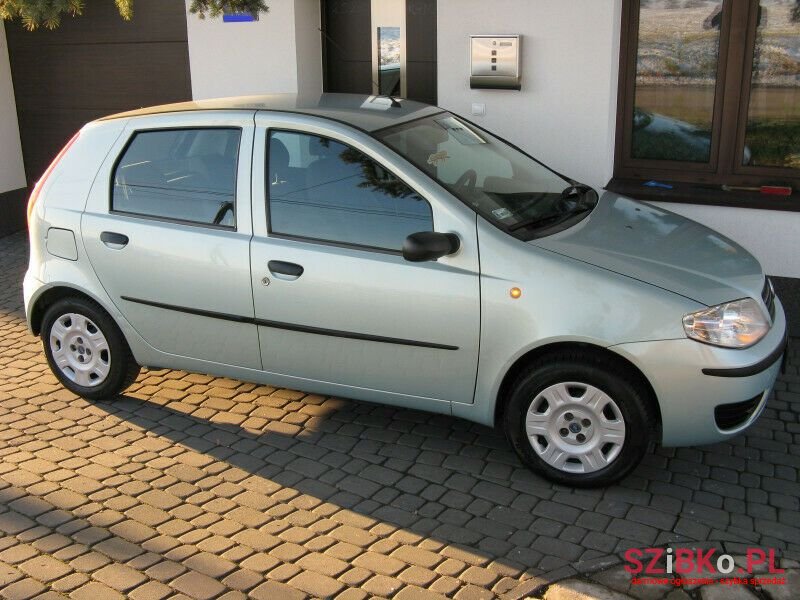 2004' Fiat Punto photo #5