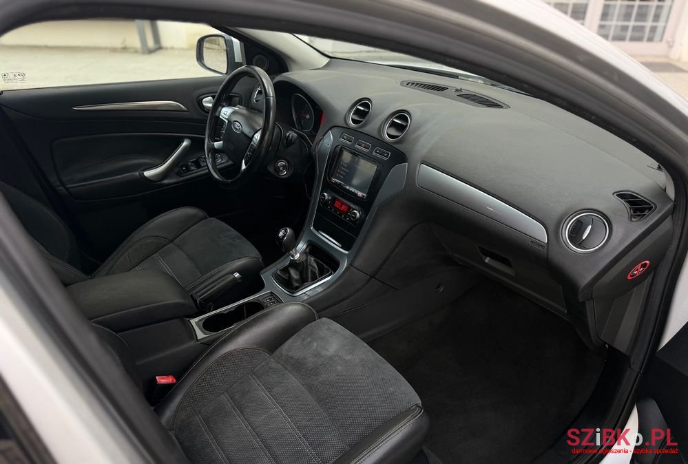2011' Ford Mondeo 1.6 Tdci Titanium photo #6