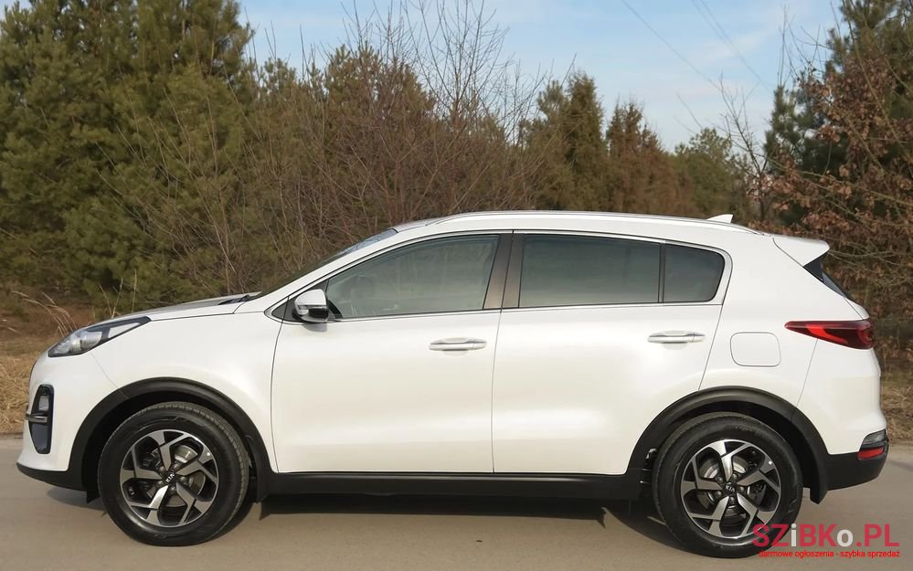 2020' Kia Sportage photo #6