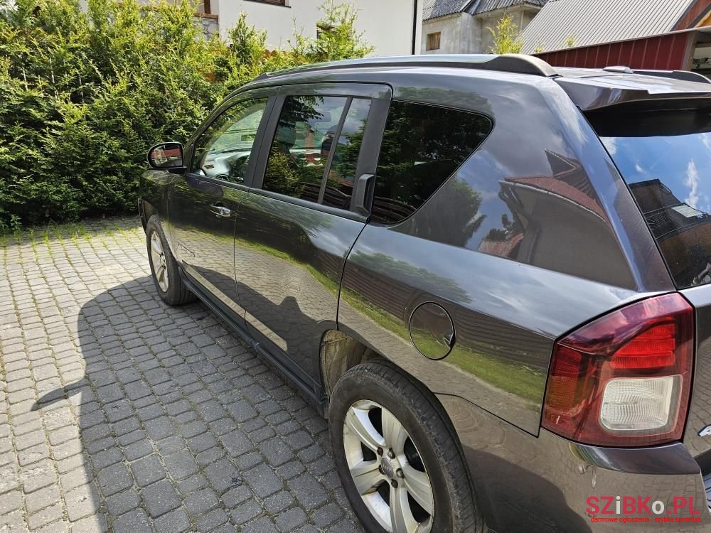 2015' Jeep Compass photo #5