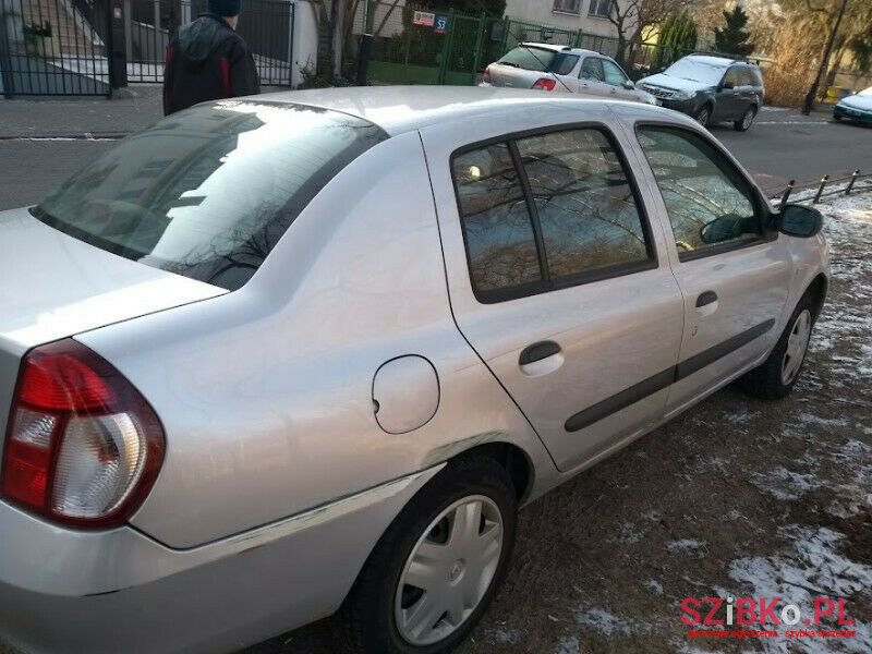 2008' Renault Thalia photo #4