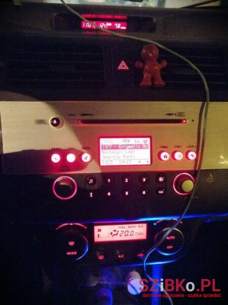 2008' Suzuki Swift photo #5