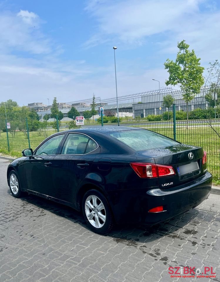 2011' Lexus IS 220 D Classic photo #4