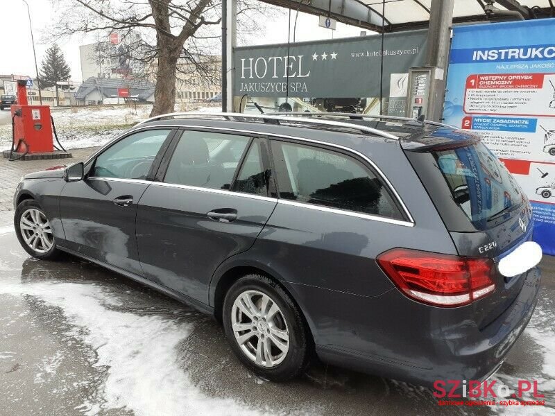 2014' Mercedes-Benz Klasa E photo #3