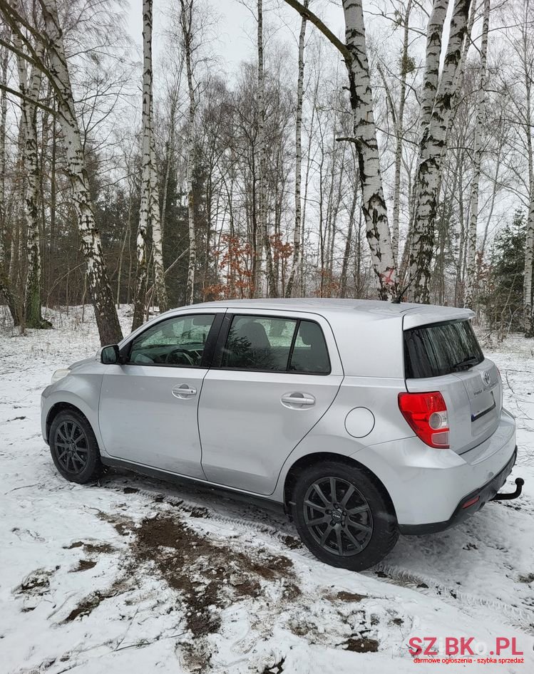 2010' Toyota Urban Cruiser 1.33 Sol photo #5