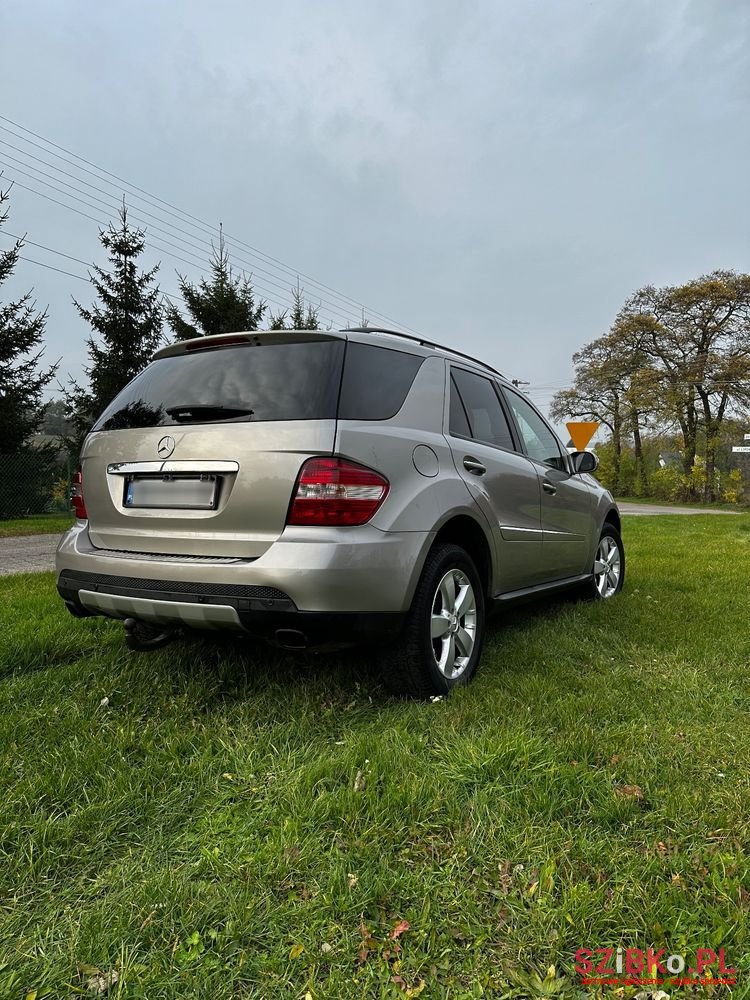 2008' Mercedes-Benz Ml 320 Cdi 4-Matic photo #3