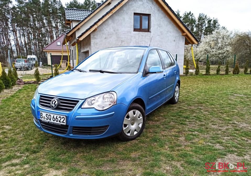 2007' Volkswagen Polo photo #1