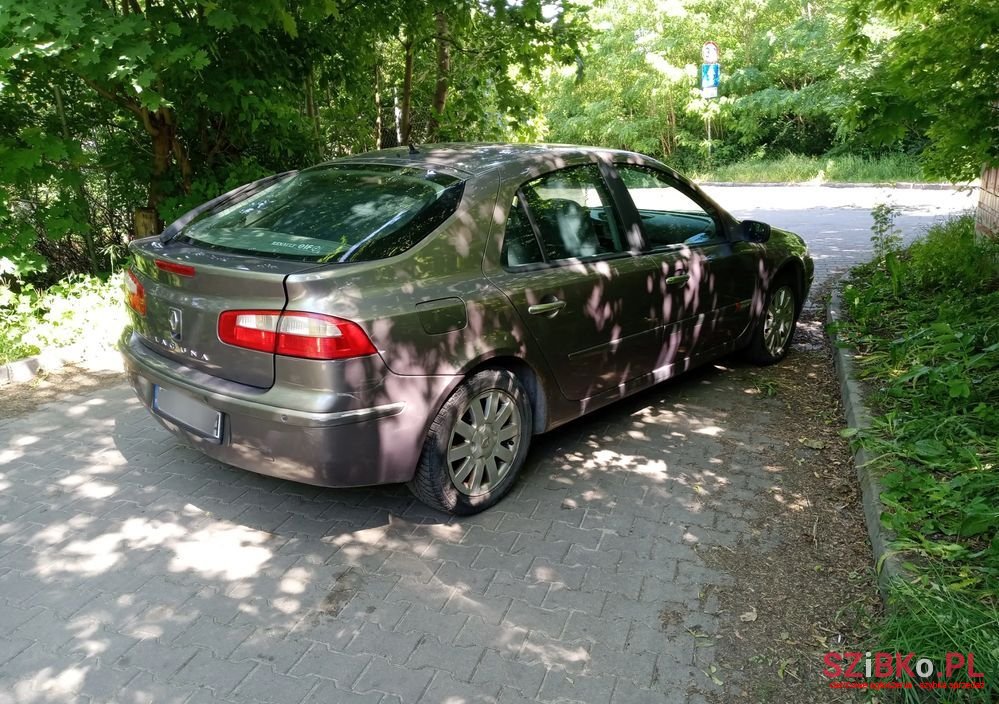 2002' Renault Laguna 2.0 Rte photo #4