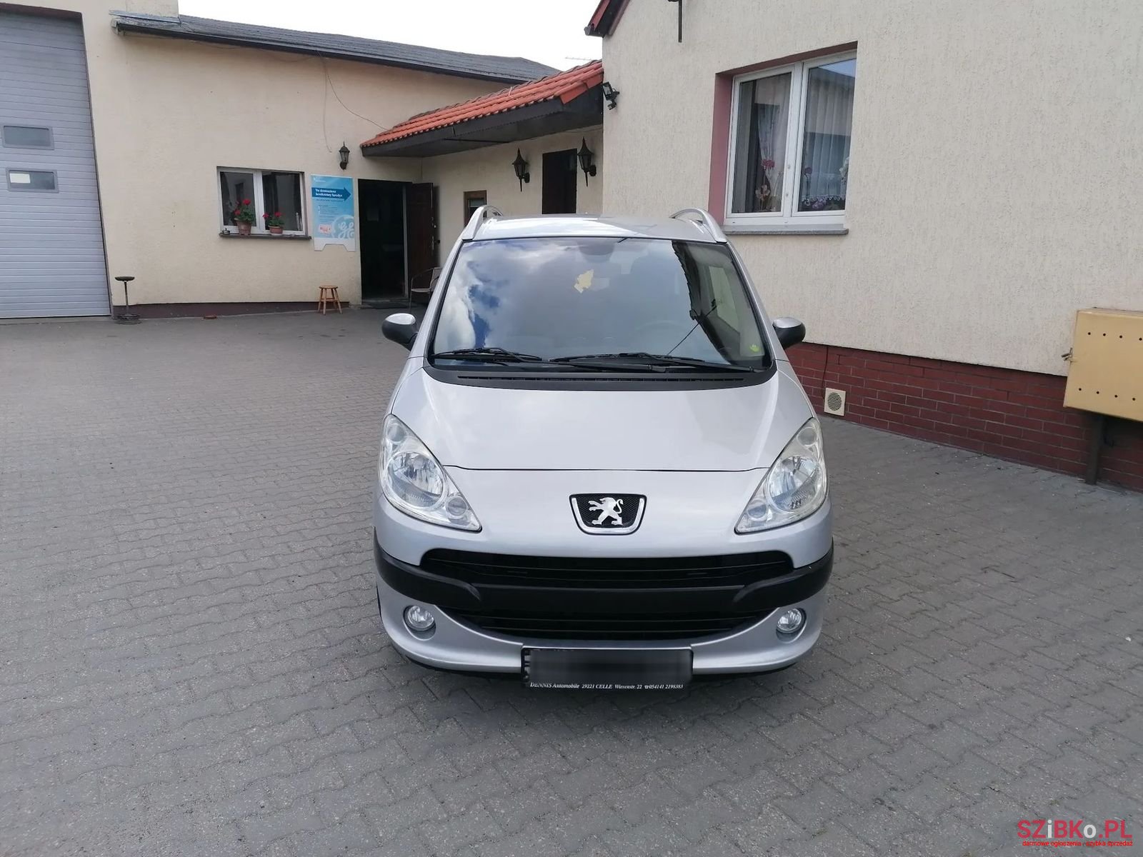 2005' Peugeot 1007 photo #3