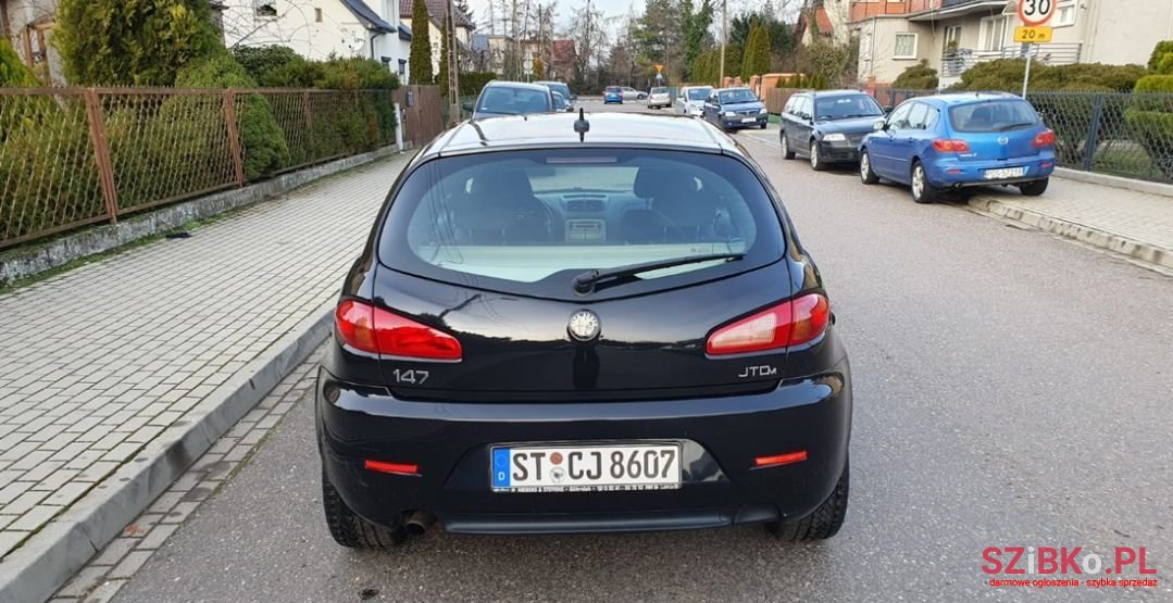 2008' Alfa Romeo 147 photo #3