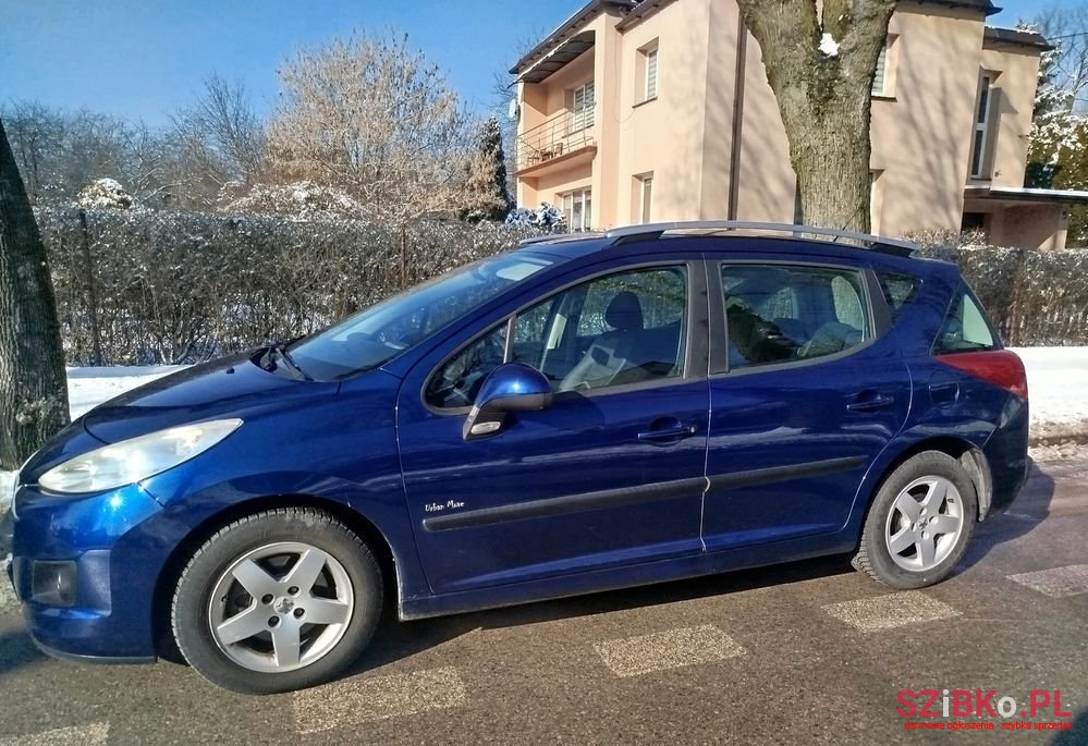2011' Peugeot 207 photo #2