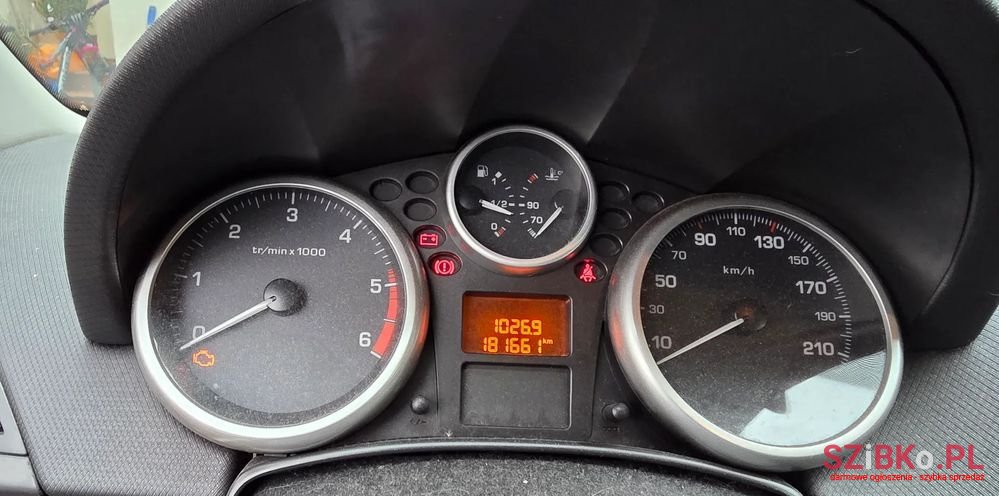 2009' Peugeot 207 photo #5