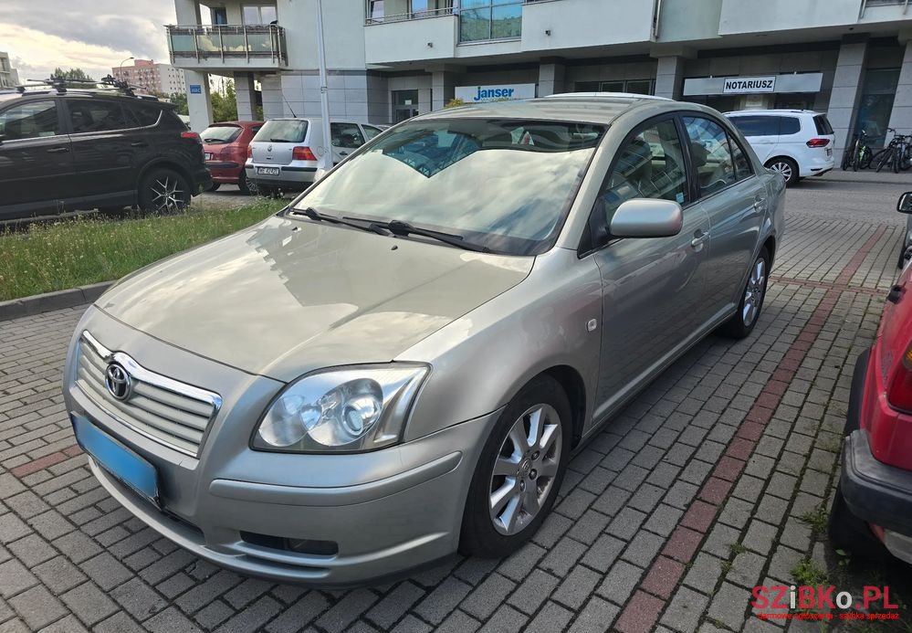 2006' Toyota Avensis 2.2 D-4D Sol photo #6
