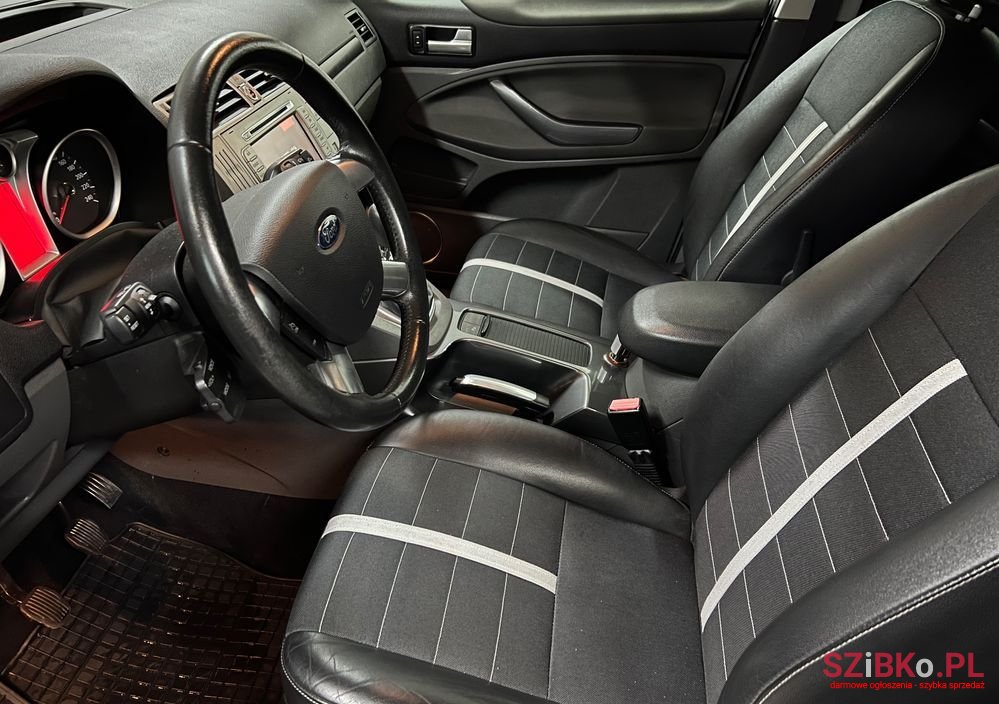 2011' Ford Kuga 2.0 Tdci 4Wd Titanium photo #6