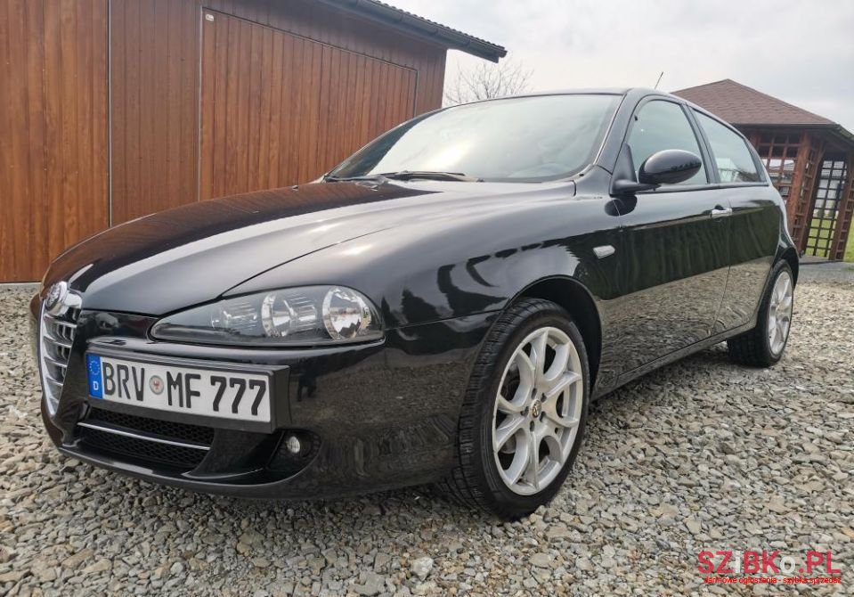 2010' Alfa Romeo 147 photo #2