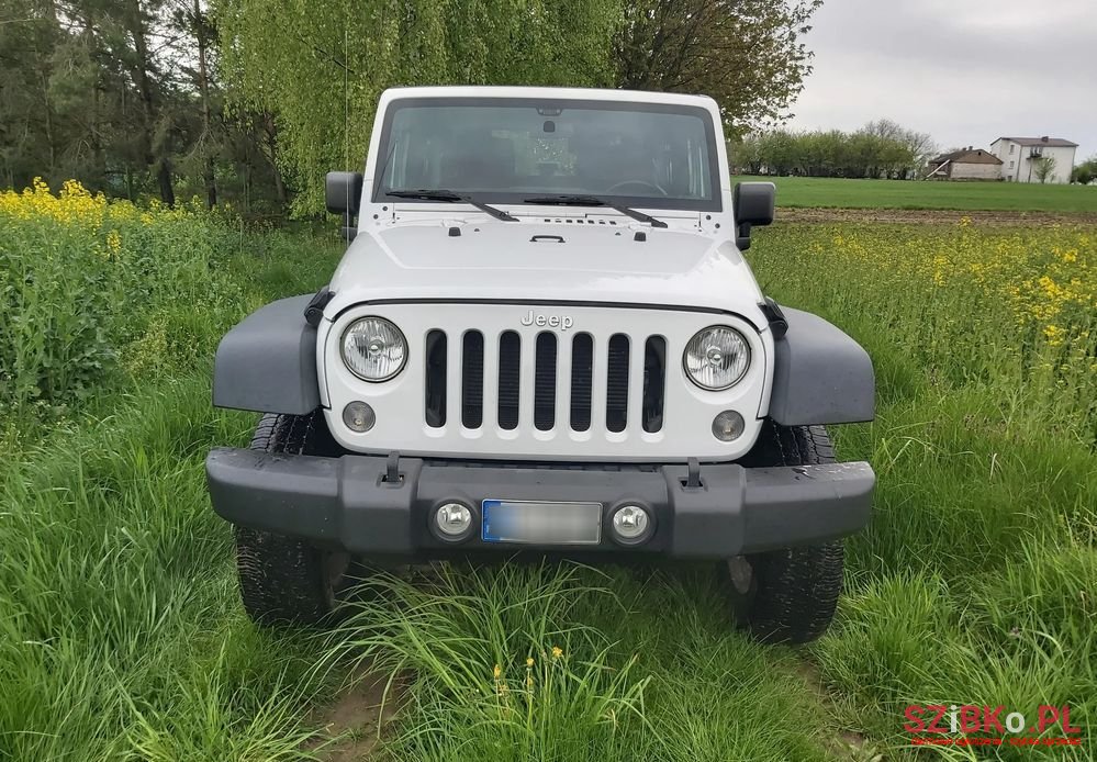 2014' Jeep Wrangler photo #6