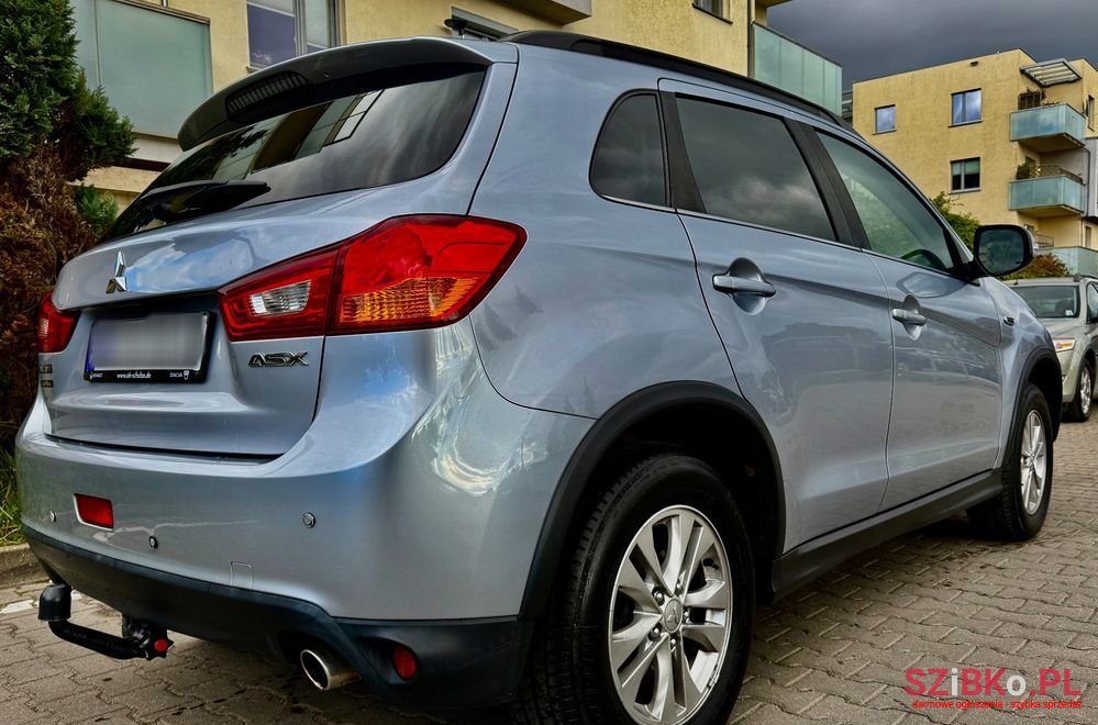 2017' Mitsubishi ASX photo #4