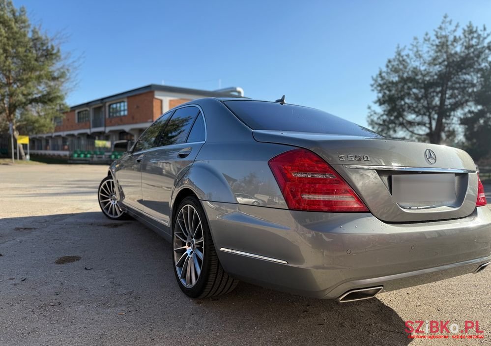 2009' Mercedes-Benz S-Class 500 L photo #5