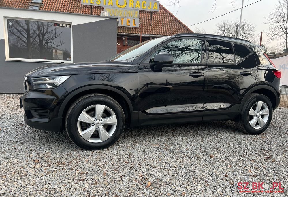 2019' Volvo Xc 40 D3 Momentum photo #2