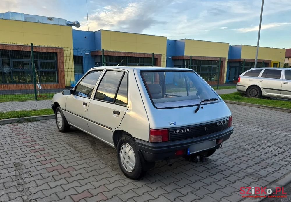 1991' Peugeot 205 1.1 Gl photo #4