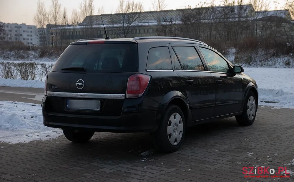2006' Opel Astra photo #4