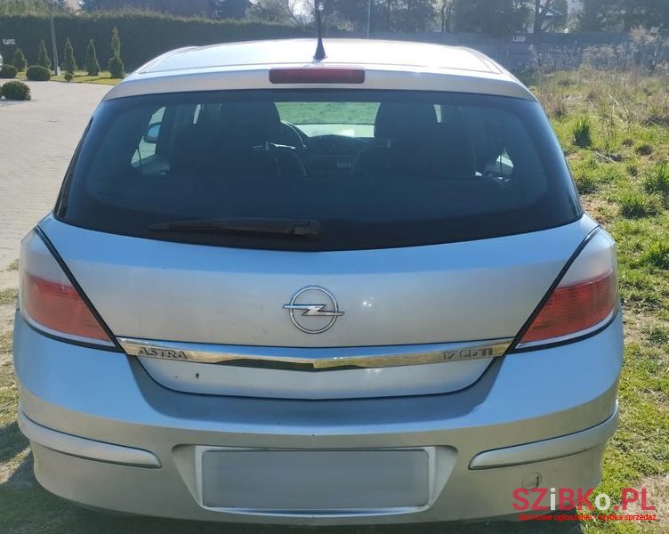 2004' Opel Astra photo #5