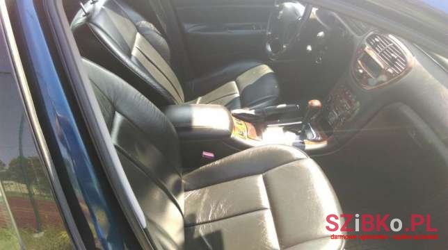 2001' Peugeot 607 photo #3