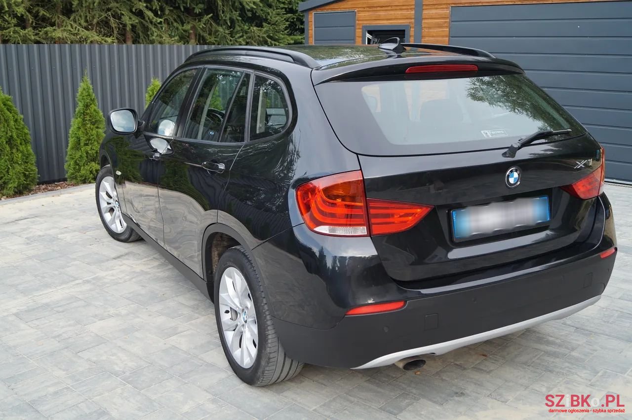 2011' BMW X1 photo #5