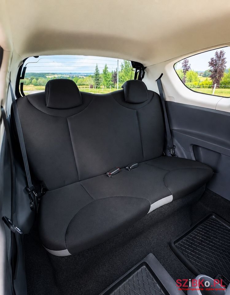 2011' Toyota Aygo 1.0 Vvt-I Terra photo #5