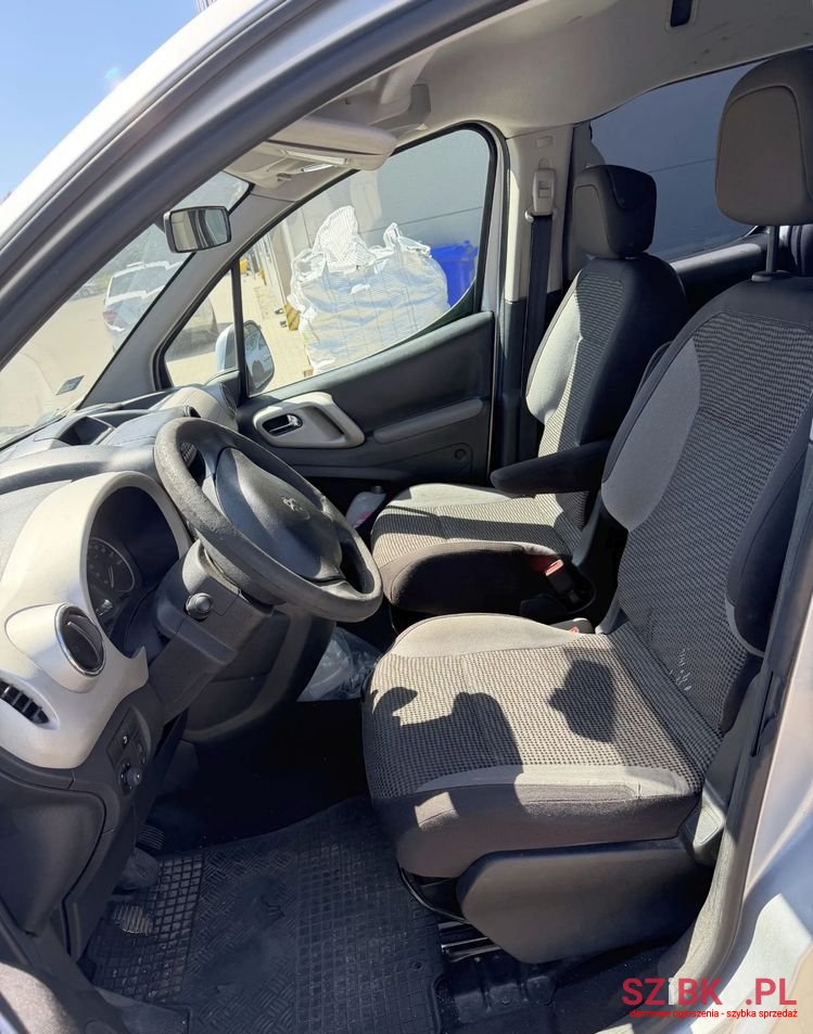 2012' Peugeot Partner 1.6 Hdi Active photo #2