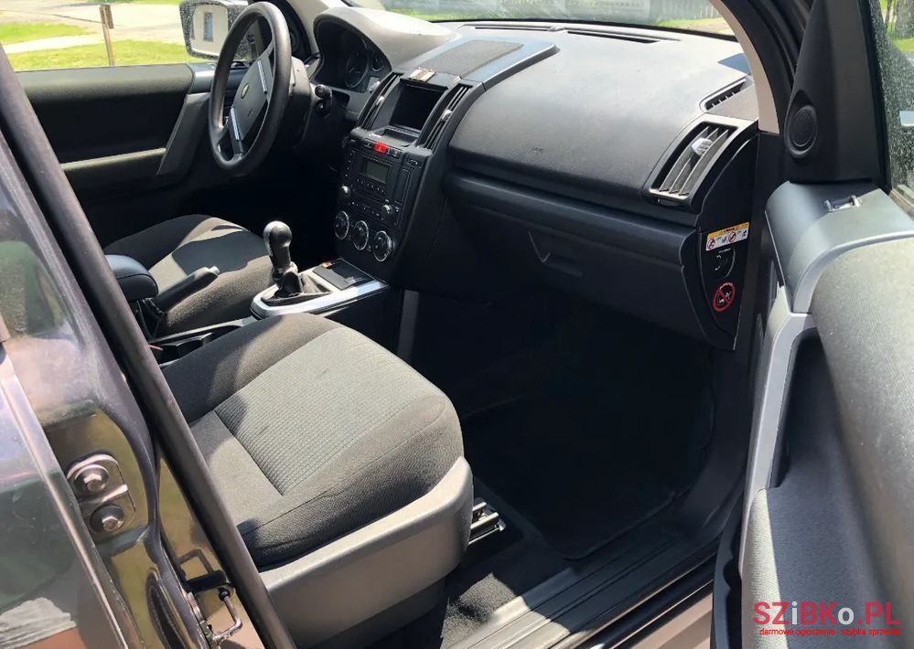 2010' Land Rover Freelander photo #6