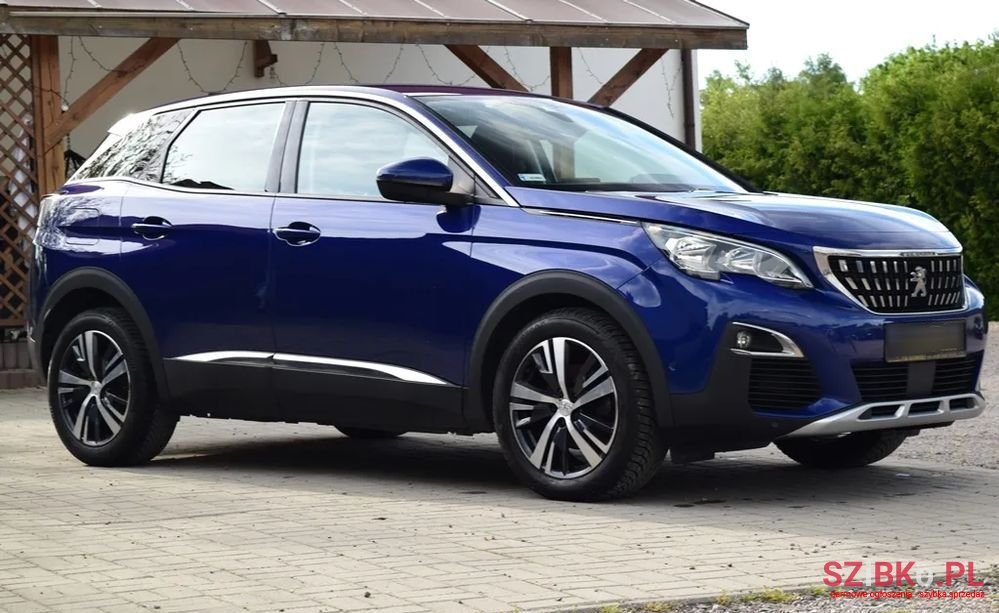 2020' Peugeot 3008 photo #3