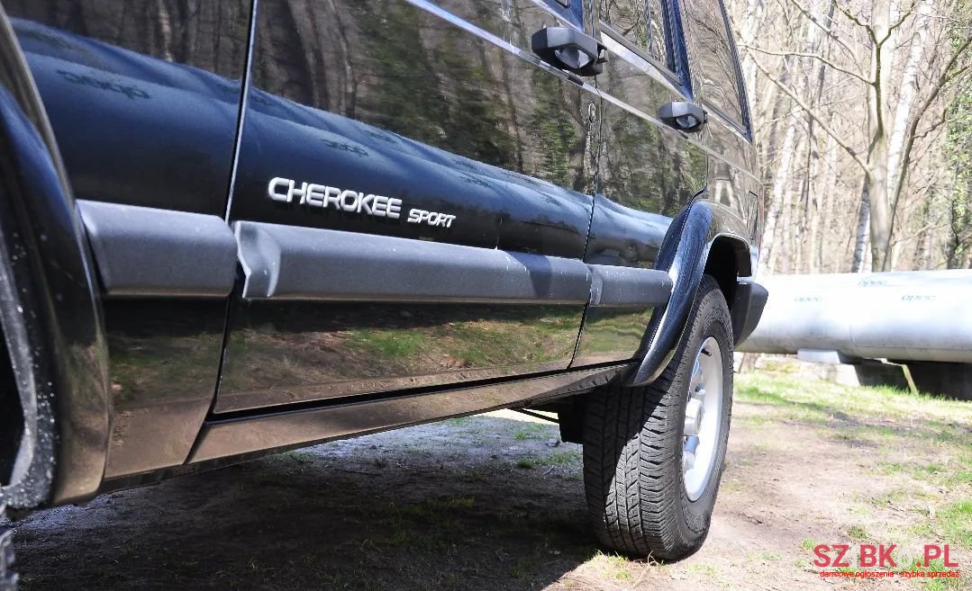 1999' Jeep Cherokee photo #3