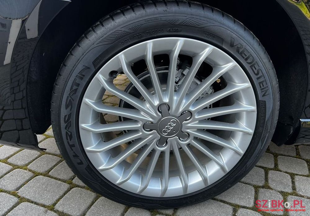 2015' Audi A3 photo #6