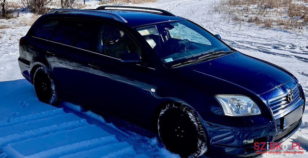 2003' Toyota Avensis 2.0 Vvt-I Prestige photo #3