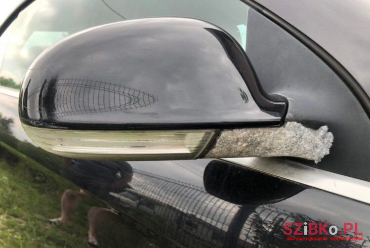 2008' Volkswagen Eos photo #3