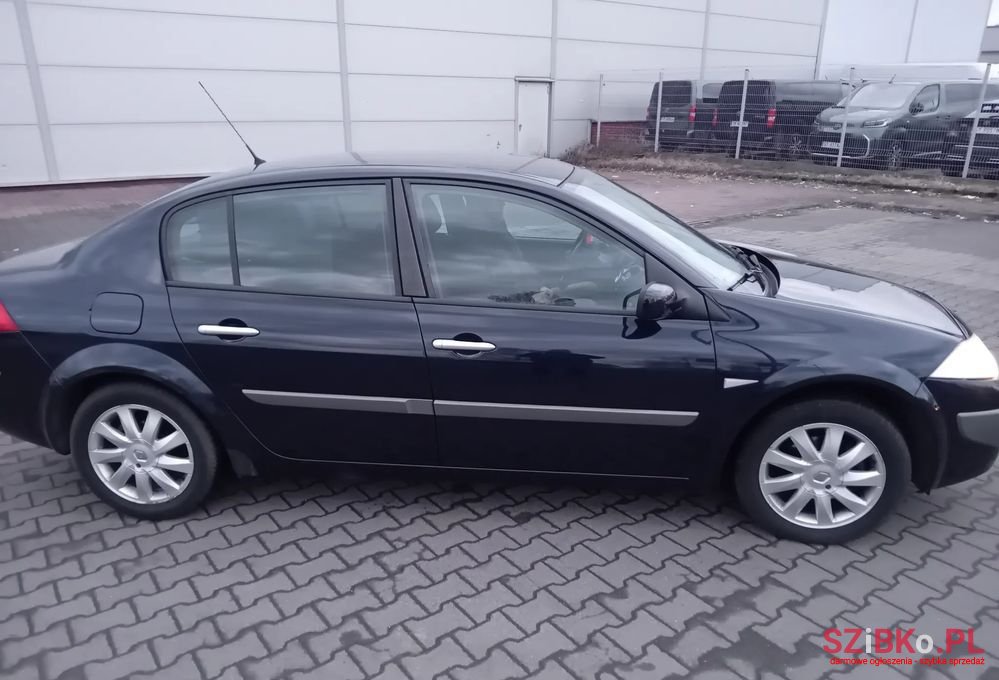 2006' Renault Megane photo #1