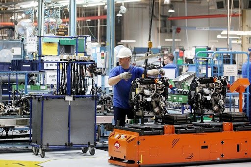 Ponad 40 proc. producentów motoryzacyjnych rozważa zwolnienia pracowników