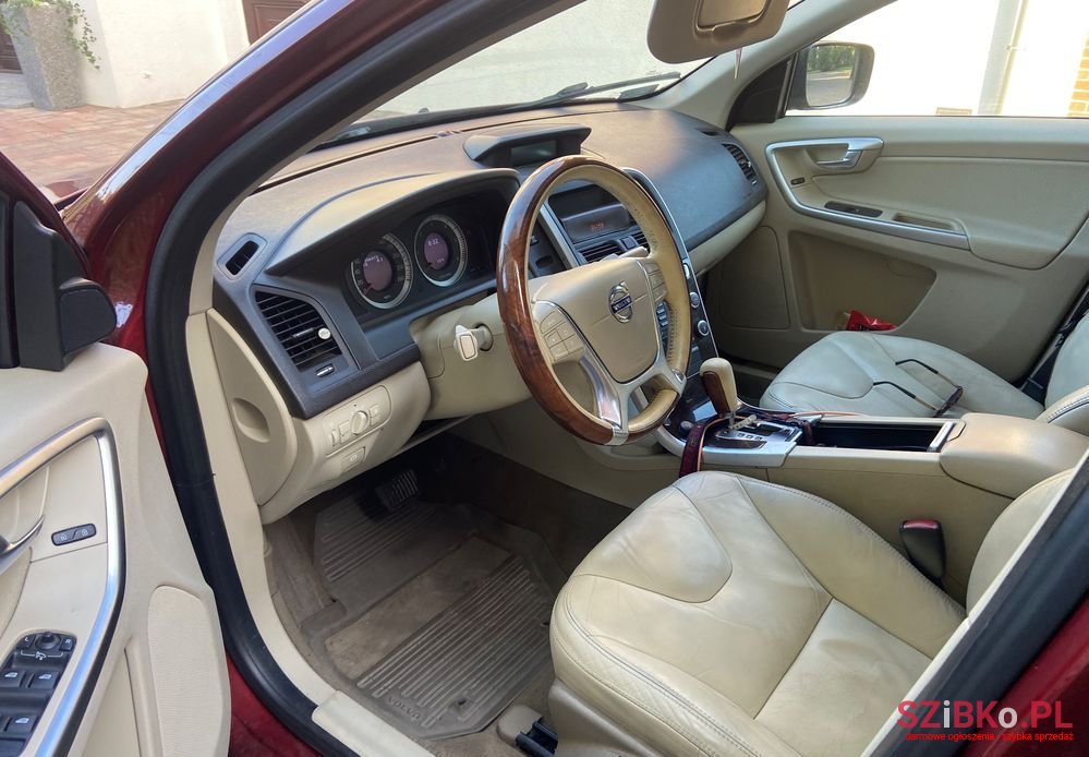 2010' Volvo Xc 60 photo #1