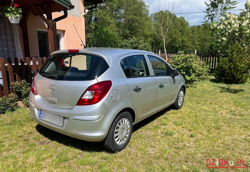 2010' Opel Corsa photo #3