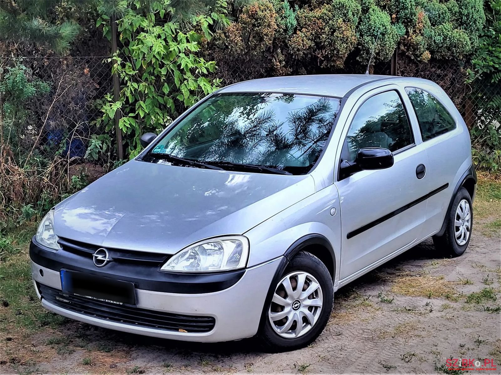 2001' Opel Corsa photo #1