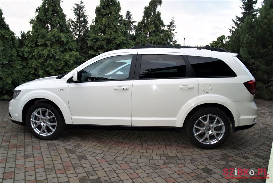 2012' Fiat Freemont photo #6